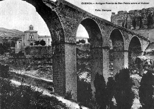 Cuando el Puente San Pablo era de piedra